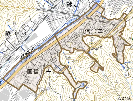 国信とその周辺の地図。町の範囲を重ねている