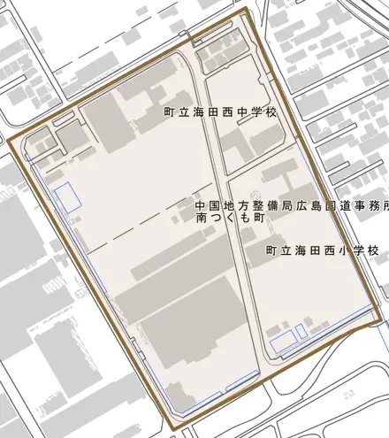 南つくも町とその周辺の地図。町の範囲を重ねている