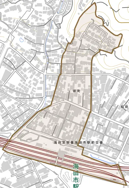 新町とその周辺の地図。町の範囲を重ねている