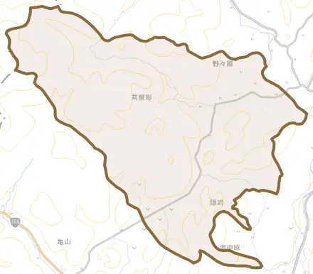 苅屋形とその周辺の地図。町の範囲を重ねている