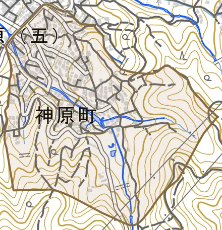 神原町とその周辺の地図。町の範囲を重ねている