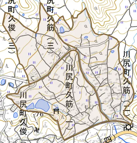 川尻町久筋とその周辺の地図。町の範囲を重ねている