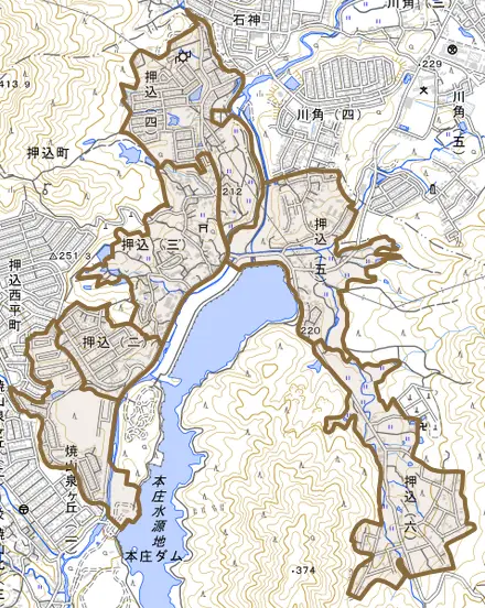 押込とその周辺の地図。町の範囲を重ねている
