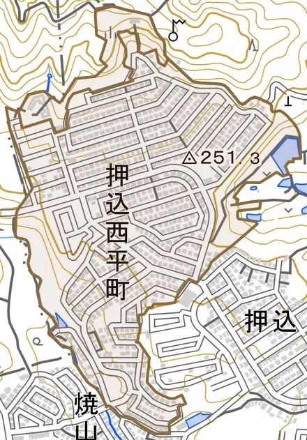 押込西平町とその周辺の地図。町の範囲を重ねている