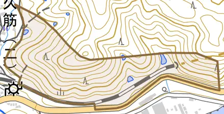 川尻町向田とその周辺の地図。町の範囲を重ねている