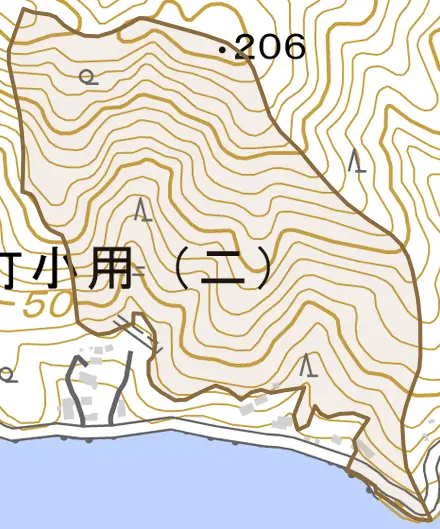 川尻町竜王山とその周辺の地図。町の範囲を重ねている
