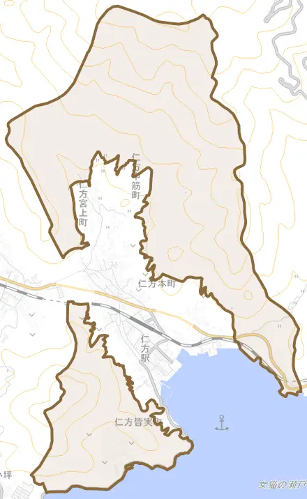 仁方町とその周辺の地図。町の範囲を重ねている
