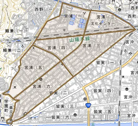 宮浦とその周辺の地図。町の範囲を重ねている