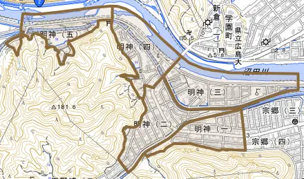 明神とその周辺の地図。町の範囲を重ねている