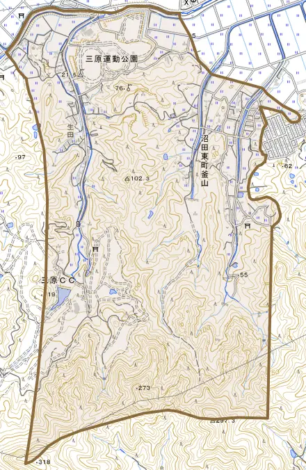 沼田東町釜山とその周辺の地図。町の範囲を重ねている