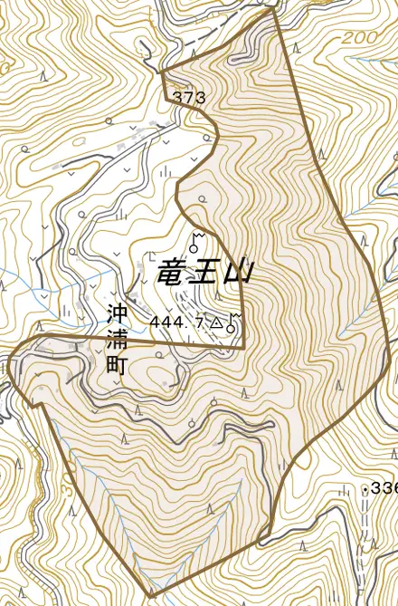 沖浦町とその周辺の地図。町の範囲を重ねている