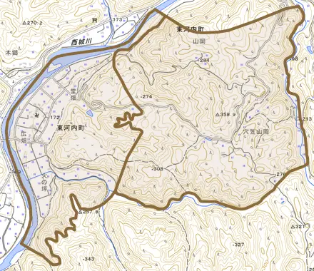 東河内町とその周辺の地図。町の範囲を重ねている