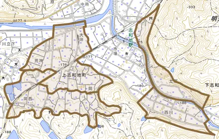 上志和地町とその周辺の地図。町の範囲を重ねている