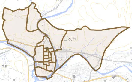 三次町とその周辺の地図。町の範囲を重ねている