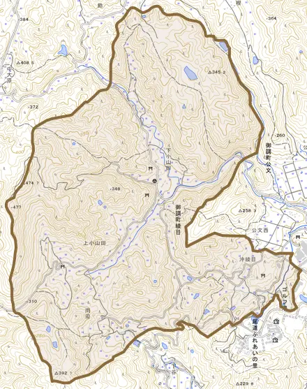 御調町綾目とその周辺の地図。町の範囲を重ねている