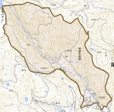 御調町野間とその周辺の地図。町の範囲を重ねている