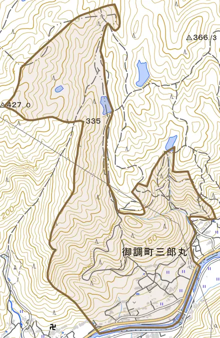 御調町三郎丸とその周辺の地図。町の範囲を重ねている