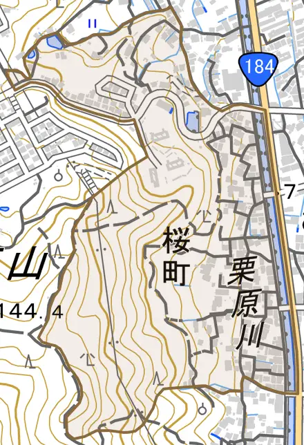 桜町とその周辺の地図。町の範囲を重ねている