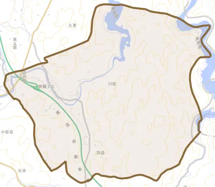 大字川尻とその周辺の地図。町の範囲を重ねている