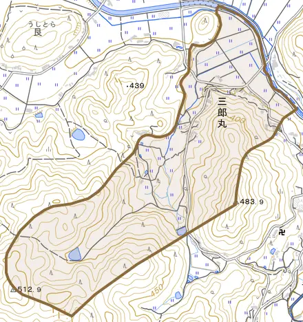 大字三郎丸とその周辺の地図。町の範囲を重ねている