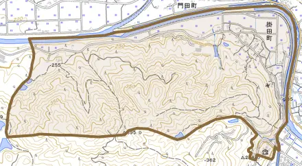 掛田町とその周辺の地図。町の範囲を重ねている