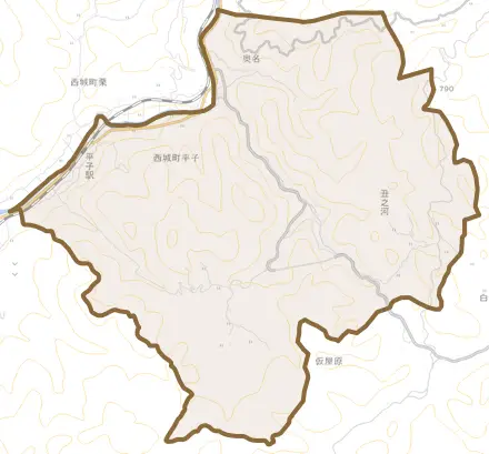 西城町平子とその周辺の地図。町の範囲を重ねている