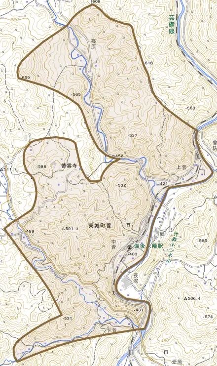 東城町菅とその周辺の地図。町の範囲を重ねている