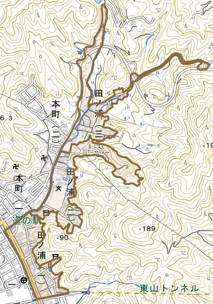 田ノ浦とその周辺の地図。町の範囲を重ねている