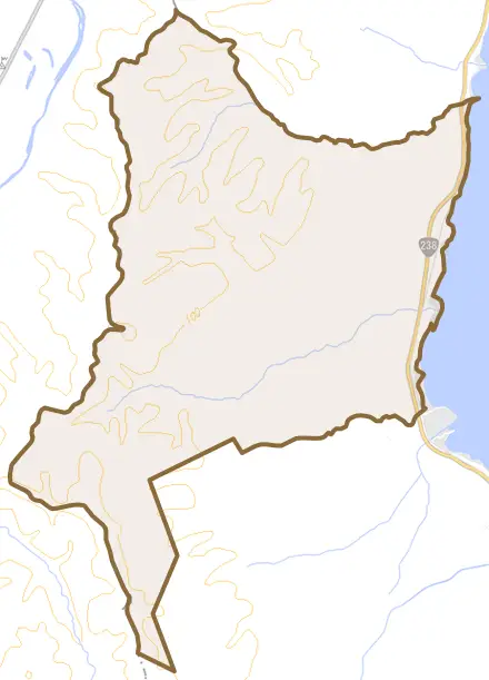 字平和とその周辺の地図。町の範囲を重ねている