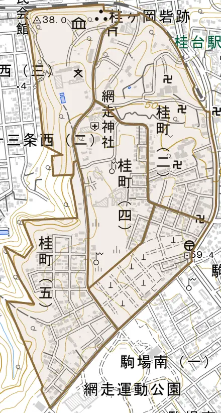 桂町とその周辺の地図。町の範囲を重ねている