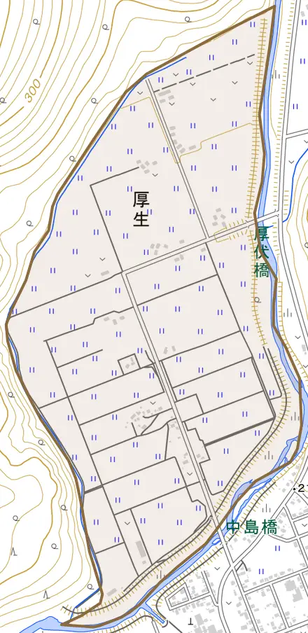 字厚生とその周辺の地図。町の範囲を重ねている