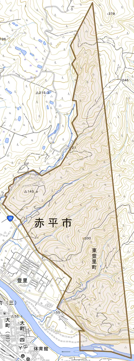 東豊里町とその周辺の地図。町の範囲を重ねている