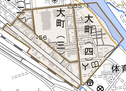 大町とその周辺の地図。町の範囲を重ねている