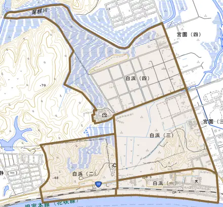 白浜とその周辺の地図。町の範囲を重ねている