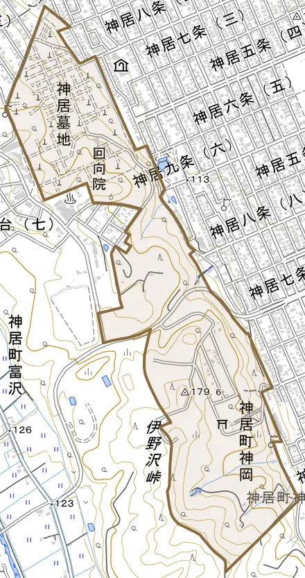 神居町神岡とその周辺の地図。町の範囲を重ねている