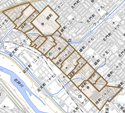緑町とその周辺の地図。町の範囲を重ねている