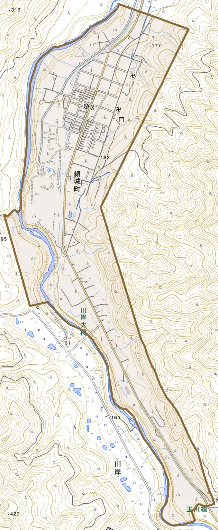 頼城町とその周辺の地図。町の範囲を重ねている