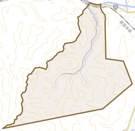 高根町とその周辺の地図。町の範囲を重ねている