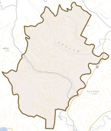 鷲府とその周辺の地図。町の範囲を重ねている