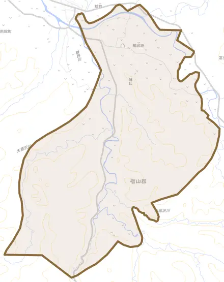 字城丘とその周辺の地図。町の範囲を重ねている