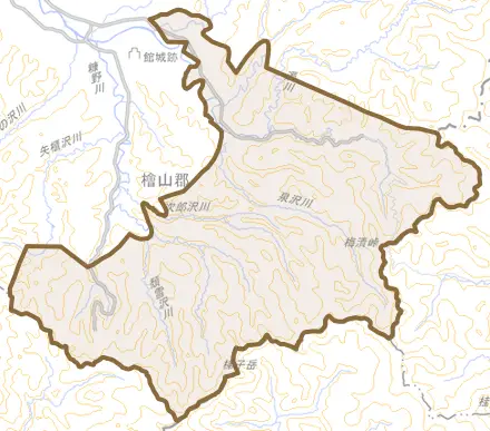 字富里とその周辺の地図。町の範囲を重ねている