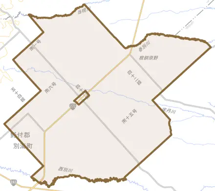 上春別とその周辺の地図。町の範囲を重ねている
