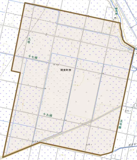 開発町南とその周辺の地図。町の範囲を重ねている