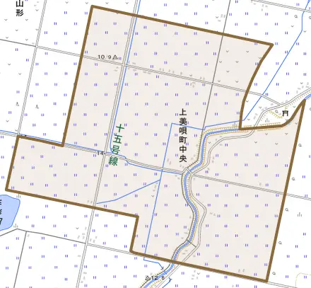上美唄町中央とその周辺の地図。町の範囲を重ねている