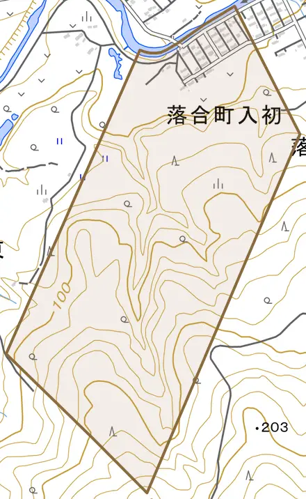 落合町入初とその周辺の地図。町の範囲を重ねている