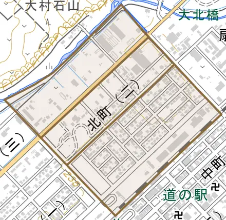 北町とその周辺の地図。町の範囲を重ねている