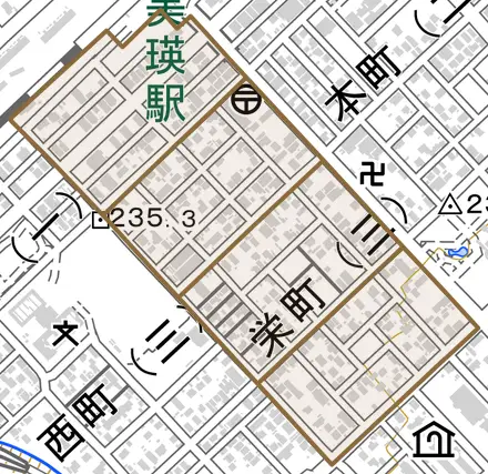 栄町とその周辺の地図。町の範囲を重ねている