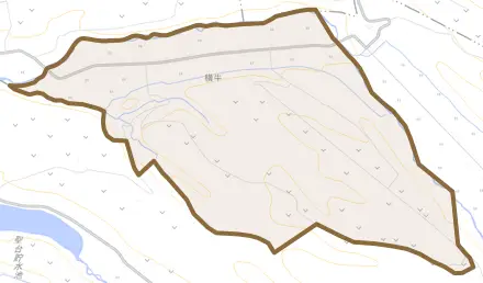 字横牛とその周辺の地図。町の範囲を重ねている
