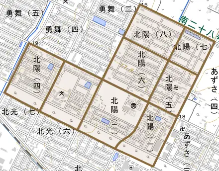 北陽とその周辺の地図。町の範囲を重ねている