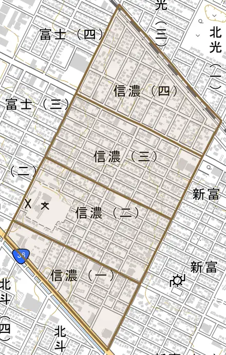 信濃とその周辺の地図。町の範囲を重ねている